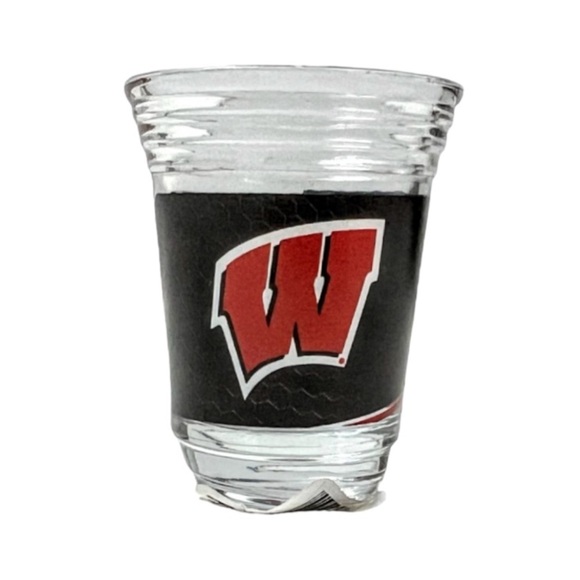 NWT Wisconsin Badgers Mascot Clear Glass Shot Glasses Set of 2 - Picture 3 of 9